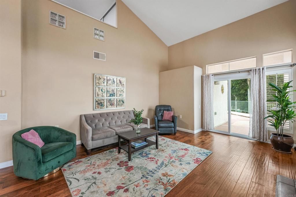 Image 6 of property listing at 3315 Tripoli, Oceanside, CA 92056