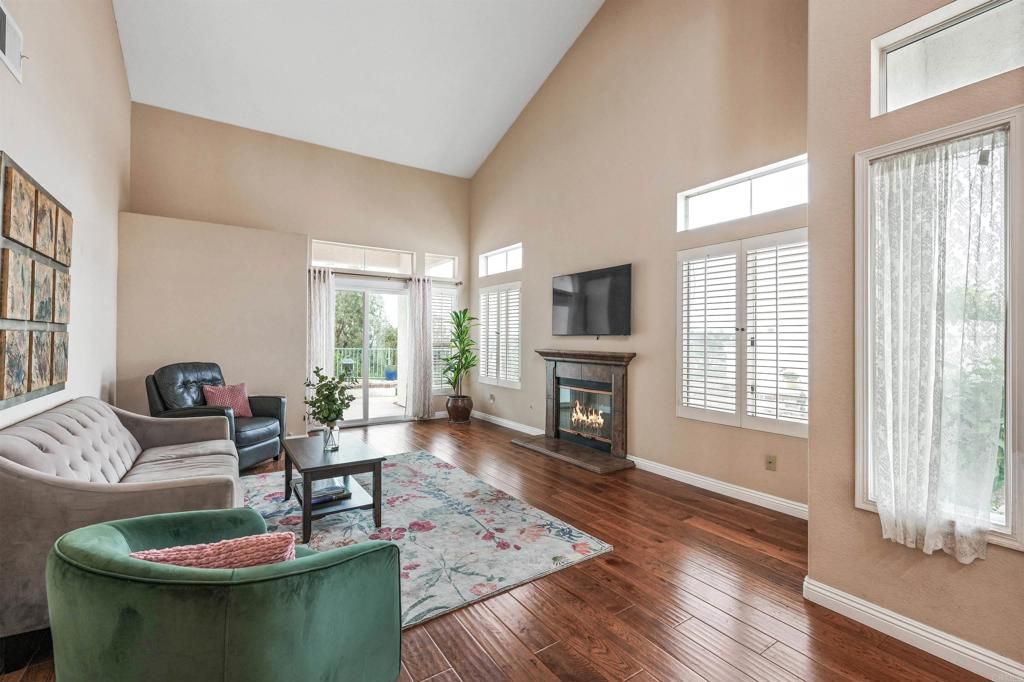 Image 7 of property listing at 3315 Tripoli, Oceanside, CA 92056