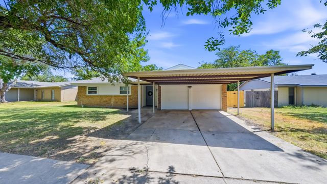 744 Windsor Drive, Everman, TX 76140