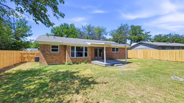 744 Windsor Drive, Everman, TX 76140