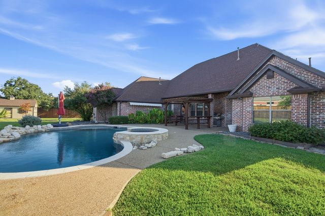 8470 Steeplechase Circle, Argyle, TX 76226