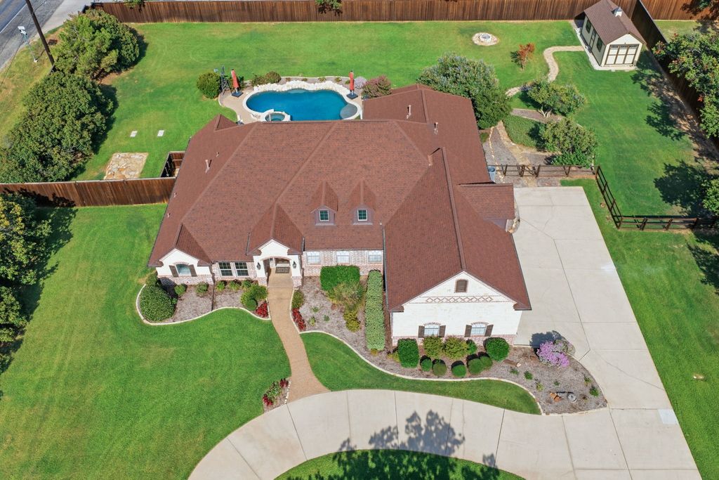8470 Steeplechase Circle, Argyle, TX 76226