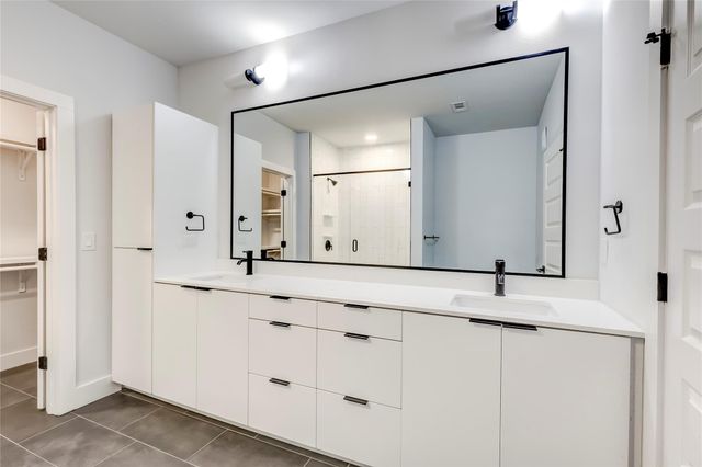 2500 Longview ST 402, Austin, TX 78705