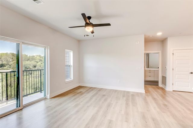 2500 Longview ST 402, Austin, TX 78705