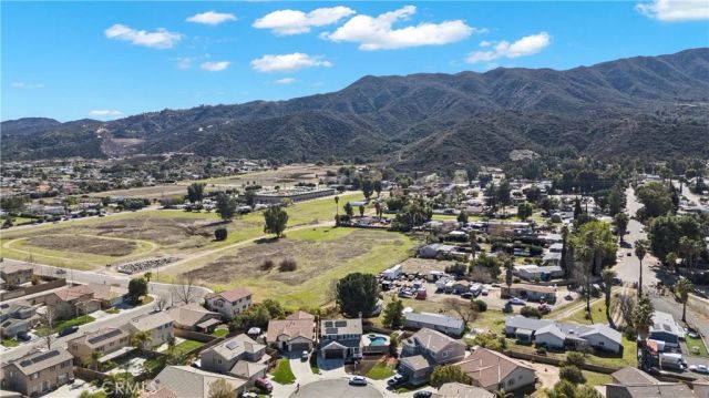 32650 San Clemente, Lake Elsinore, CA 92530