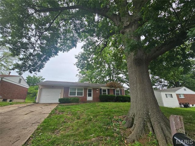 10604 Trask Drive, St Louis, MO 63136