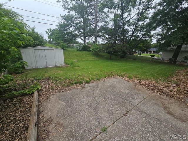 10604 Trask Drive, St Louis, MO 63136