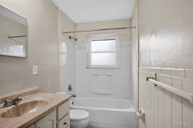 10604 Trask Drive, St Louis, MO 63136
