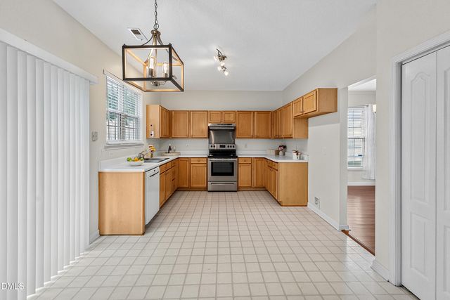 204 Grassy Point Road, Apex, NC 27502