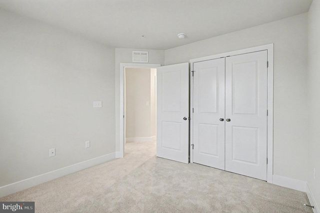 10626 ROUNDSTONE LN, White Plains, MD 20695