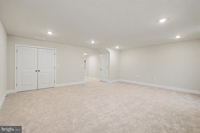 10626 ROUNDSTONE LN, White Plains, MD 20695