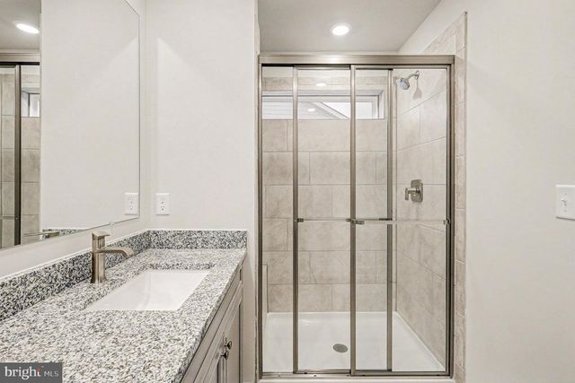 10626 ROUNDSTONE LN, White Plains, MD 20695