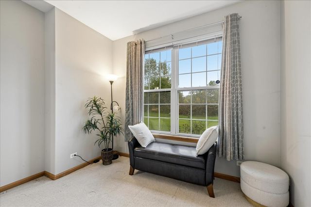 39581 N Cambridge Boulevard, Beach Park, IL 60083