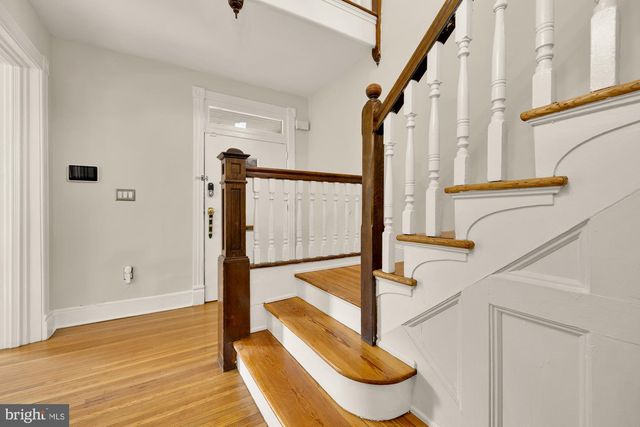 1620 HAMLIN ST NE, Washington, DC 20018