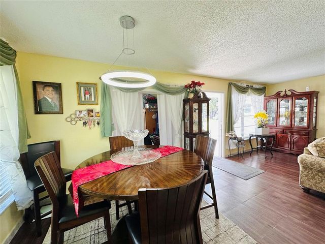 8431 NW 12th Street D68, Plantation, FL 33322