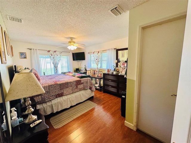 8431 NW 12th Street D68, Plantation, FL 33322