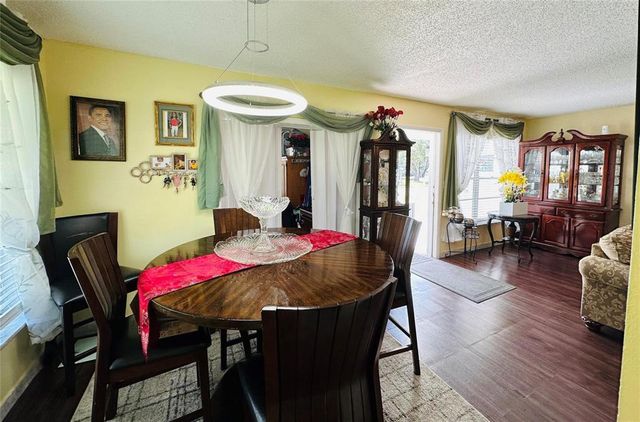 8431 NW 12th Street D68, Plantation, FL 33322