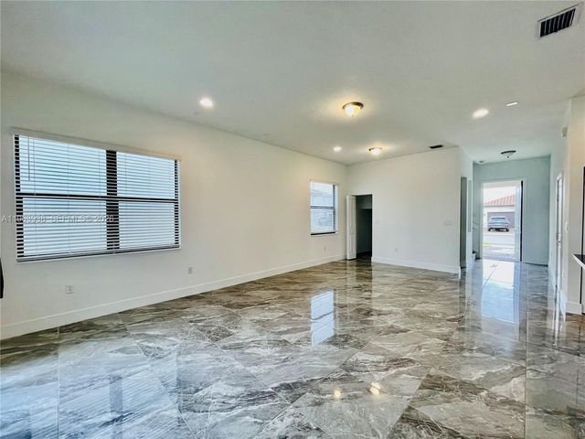 5673 CERVA LN 0, Ave Maria, FL 34142