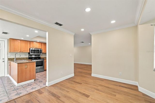 764 LAKEWOOD DRIVE, Palm Harbor, FL 34684