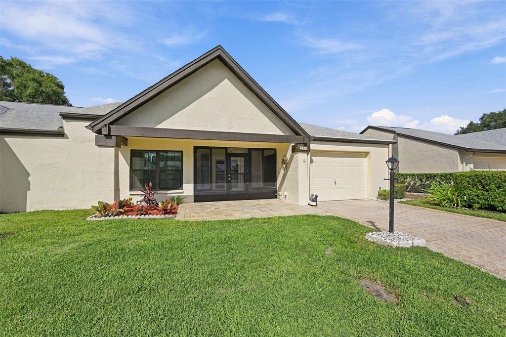 764 LAKEWOOD DRIVE, Palm Harbor, FL 34684