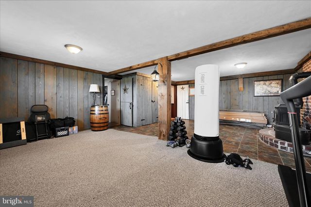 230 EDGEWOOD DR, New Holland, PA 17557