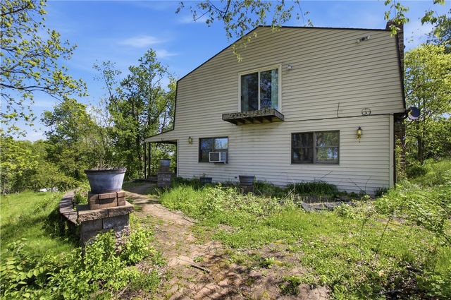 776 Fraction Rd, West Finley, PA 15377