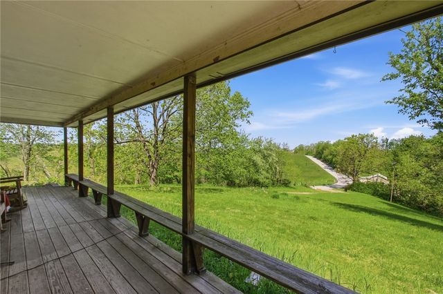 776 Fraction Rd, West Finley, PA 15377