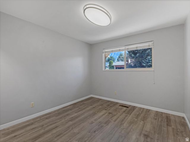 1969 E FALCONHURST CIR, Sandy, UT 84092