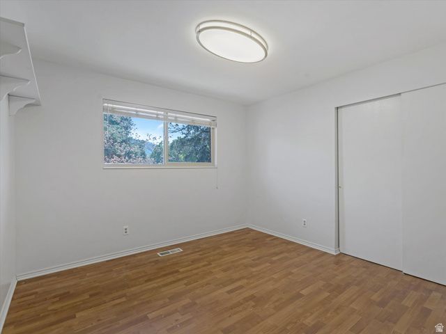 1969 E FALCONHURST CIR, Sandy, UT 84092