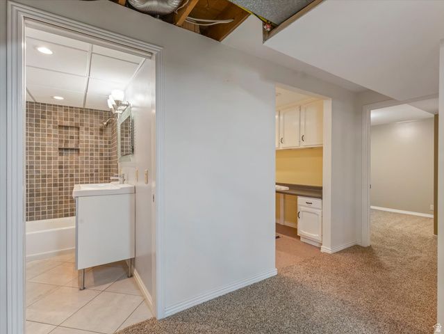 1969 E FALCONHURST CIR, Sandy, UT 84092