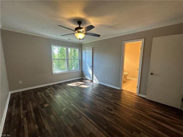 2023 Candlelight DR, Chesapeake, VA 23325