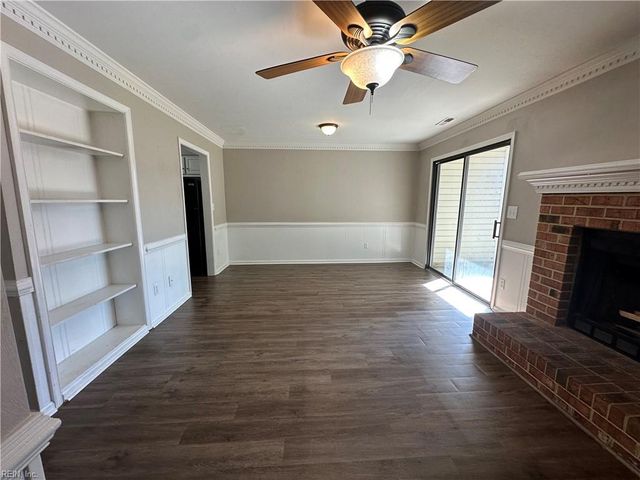 2023 Candlelight DR, Chesapeake, VA 23325