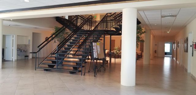 300 NE 26th Avenue 305, Boynton Beach, FL 33435