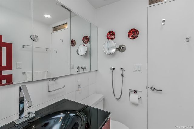 1155 Warburton Avenue 12S, Yonkers, NY 10701