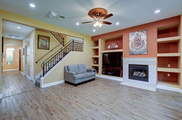 4968 W Pinedale Avenue, Fresno, CA 93722