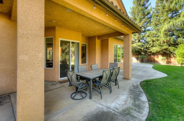 4968 W Pinedale Avenue, Fresno, CA 93722