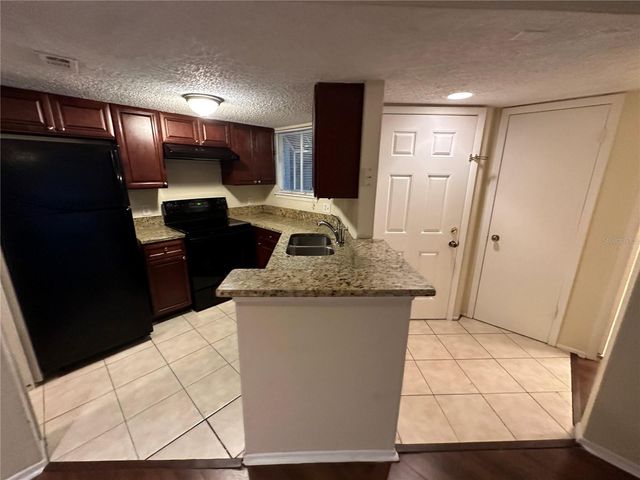 1940 LAKE ATRIUMS CIRCLE 89, Orlando, FL 32839