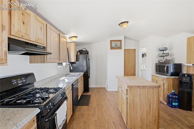 938 Desert Circle, Fountain, CO 80817