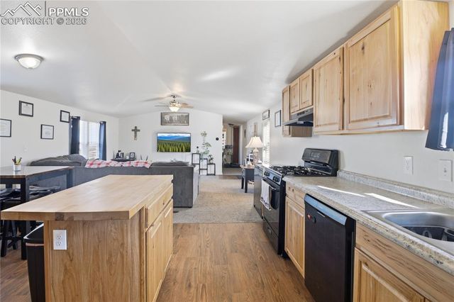 938 Desert Circle, Fountain, CO 80817