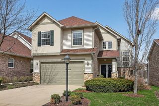 1108 Oxford Court, Oakbrook Terrace, IL 60181
