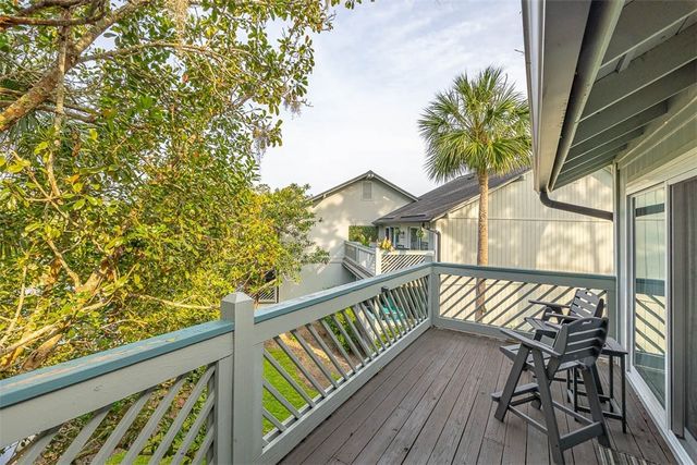 100 Blair Road D8, St Simons Island, GA 31522