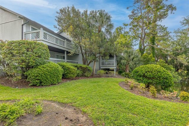 100 Blair Road D8, St Simons Island, GA 31522