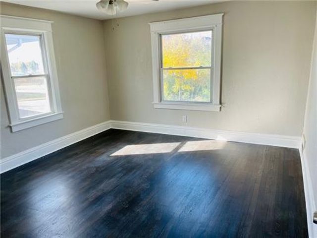 4041 Euclic Avenue, Kansas City, MO 64130