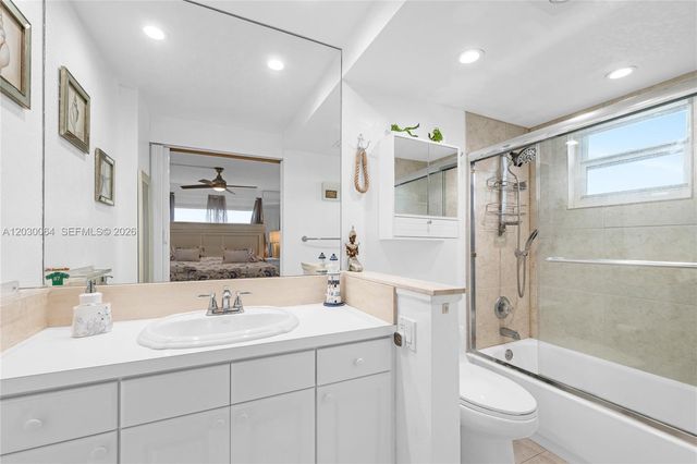 400 N Surf Road 506, Hollywood, FL 33019