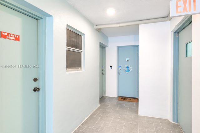 400 N Surf Road 506, Hollywood, FL 33019