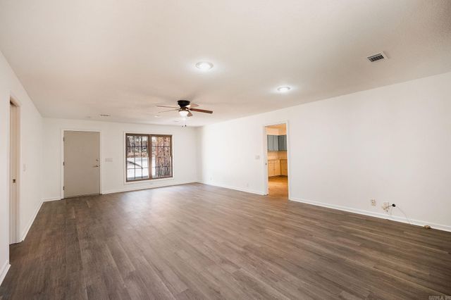 17 Frontera Circle, Hot Springs Village, AR 71909