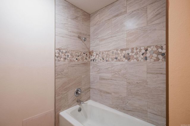 17 Frontera Circle, Hot Springs Village, AR 71909