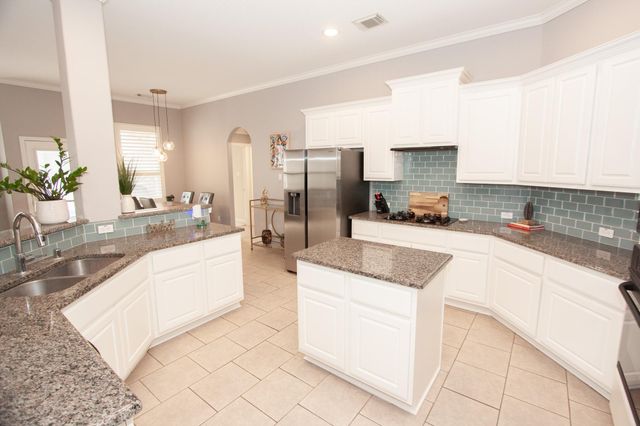 12314 Winding Shores Drive, Pearland, TX 77584