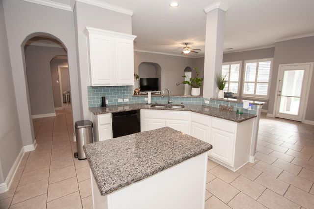 12314 Winding Shores Drive, Pearland, TX 77584