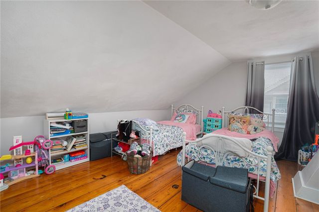 7 Maple Street, Cranston, RI 02910